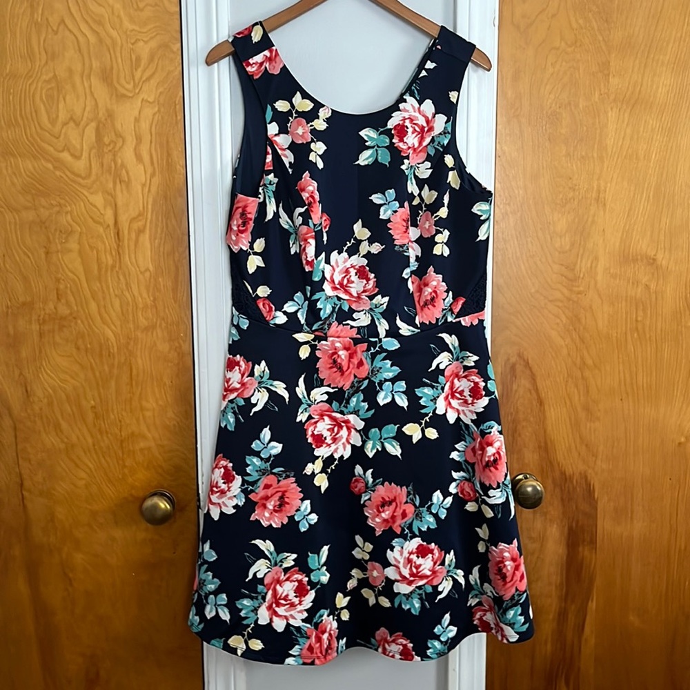 City Studio 16W navy floral dress